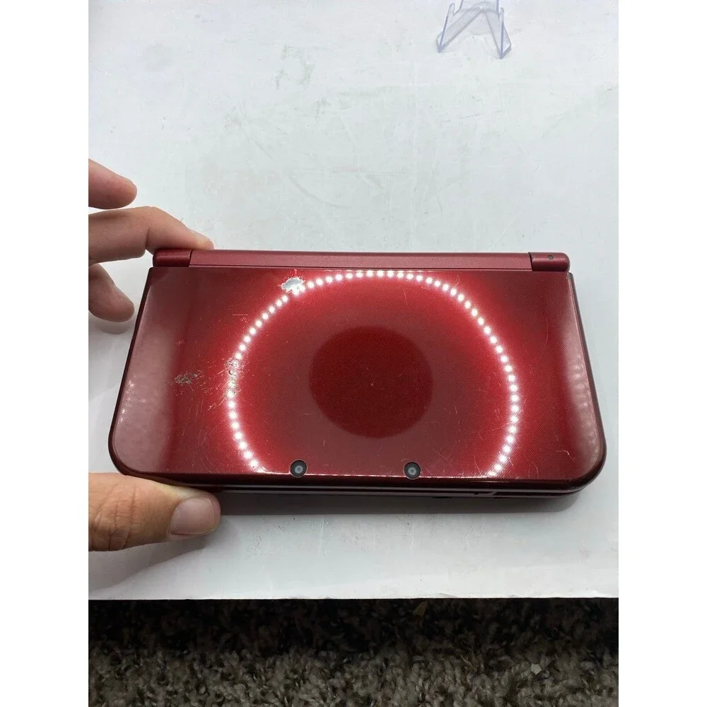 Nintendo “New” 3DS XL Metallic Red Handheld Console USA System RED-001 dual IPS